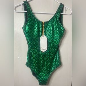 Uhnice Enchanting Emerald Mermaid Swimsuit!
